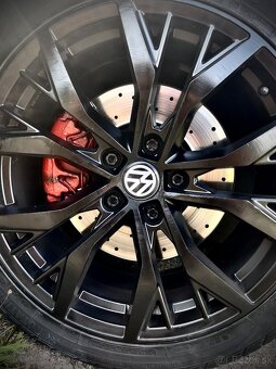 Volkswagen Golf V GTI Edition 30 - 17