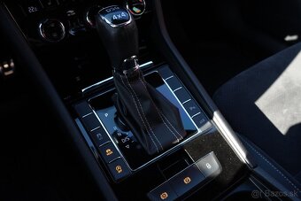 Škoda Superb Combi Sportline 2.0TDI 4x4 DSG - 17