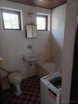 Rodinný dom v obci Rudnianska Lehota - 17