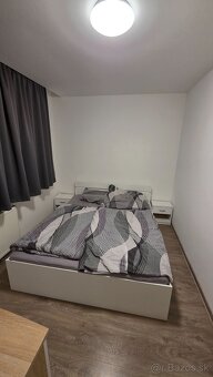 Prenajmem prerobený, zariadený 3 izbový byt vo Zvolene - 17