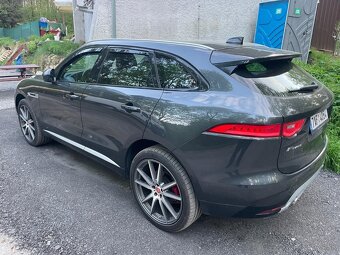 Jaguar F-PACE D300 Sport, nafta, 221kW-300ps rv 2018 - 17