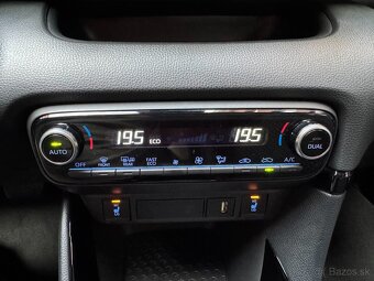 ✅Toyota Yaris 1.5 Hybrid ,Selection, 2021, 43 000km, Záruka - 17