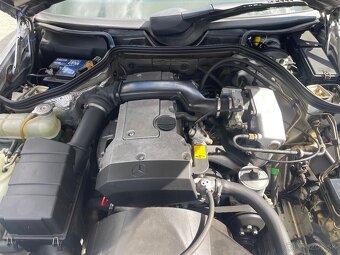 Mercedes 124 E 200 benzin rok 1994 - 17