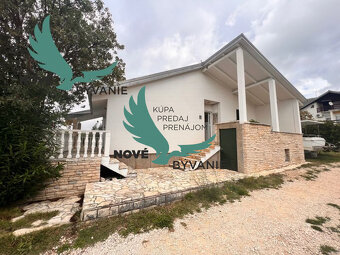 Na predaj dom prvý rad na mori s výhľadom na more v Chorváts - 17