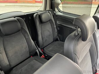 Ford Galaxy - 17