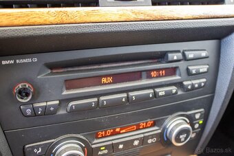 BMW Rad 3 Touring 320 d - 17