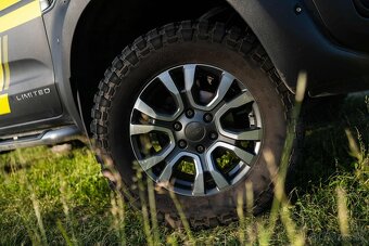 Ford Ranger Limited 2.2 TDCI M6 r.v.2015 - 17