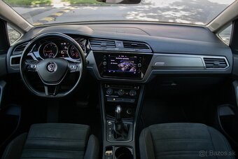 Volkswagen Touran 2.0 TDI SCR 150k Comfortline DSG - 17