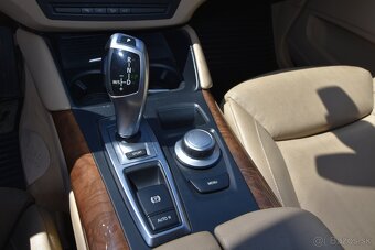 BMW X6 xDrive 50i - 17