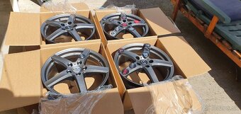 Tucson santafe outlander cx-5 kadjar  5x114,3 r17 sorento sp - 17