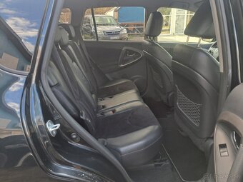 Toyota RAV4 2.2 D-4D 110 kw 4x4 M6 - 17