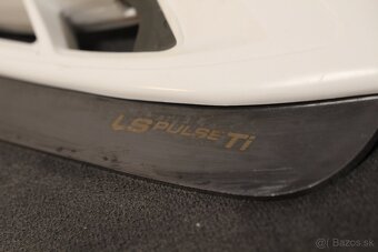 Bauer Vapor Hyperlite 21/22 - 17