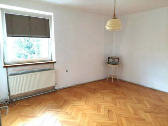 PREDAJ 3 - IZBOVÝ TEHLOVÝ BYT BLÍZKE CENTRUM MESTA - 17