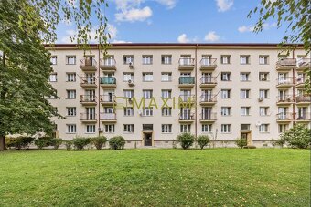 V tehlovom bytovom dome 2 izbový byt na ulici Ľubľanská v Br - 17
