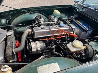 Triumph TR6 z roku 1974 - 17