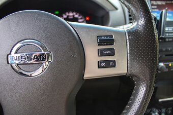 Nissan Pathfinder - 17