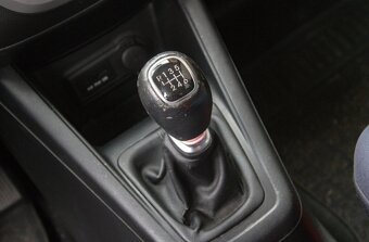 Hyundai ix20 1.4 CRDi 66 kW - 17