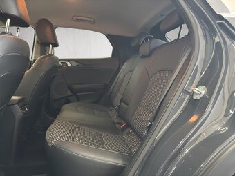 Kia XCeed 1,5 TGDI M6 Gold - 17