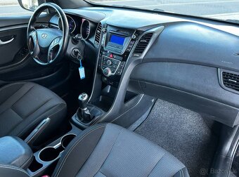 Hyundai i30 Kombi 1.6 CRDi - 17