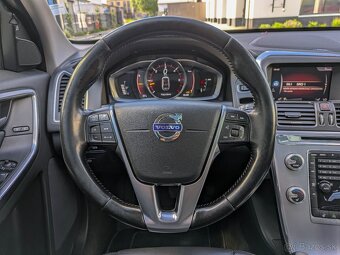 Volvo XC60 D4 2.4L Summum Geartronic AWD, 140kW, AT6 - 17