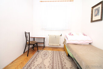 NA PREDAJ RODINNÝ DOM S PANORAMATICKÝM VÝHĽADOM NA HUMENNÉ - 17