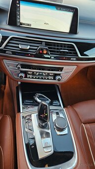 BMW Rad 7 740d xDrive M-PACKET 320PS Individual - 17