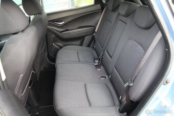 Hyundai ix20 1.6 CRDi - 17