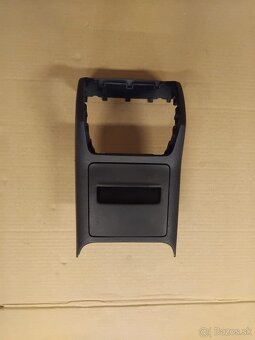 rozpredám interiér Superb 3 - 17