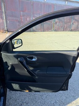 Renault Mégane 1.9 dCi – STK 12/2026, 300 000 km, 1000 € - 17