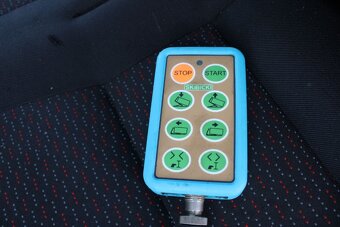 Peugeot Boxer, 2,2 HDI 7Míst nosič kontejneru - 17