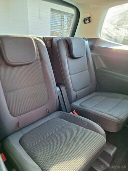Volkswagen Sharan 2.0 TDI 7miest - 17