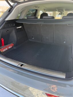 Audi Q5 40 TDI Quattro, ZÁRUKA - 17