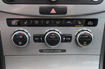 Volkswagen Passat 2,0TDi 103 kW Comfortline - 17