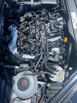 Predám Volkswagen Golf 7 Variant 1.6 TDI 85 kw - 17