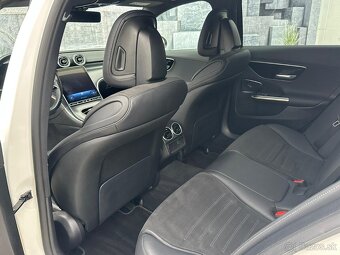 Mercedes-Benz Třídy C 200, 4MATIC, AMG, DPH, HYBRID - 17
