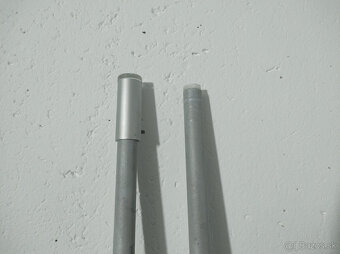 (09)  Garniže, konzoly, krúžky na závesy, úchytky - 17