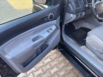 Tacoma 4.0 V6 benzínový motor - 17