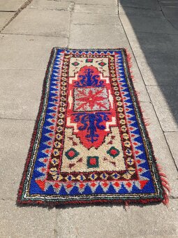 Predám ručné práce a koberce - 17