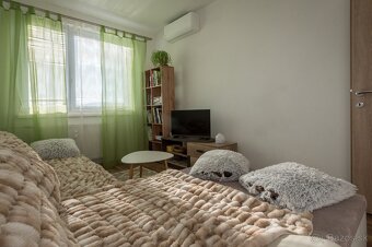 Na predaj DVOJGENERAČNÝ 4-izbový byt - Budapeštianska ulica - 17