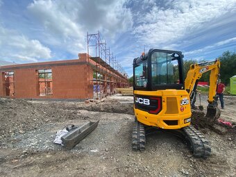 MINIBAGER , BAGER - ZEMNÉ, VÝKOPOVÉ PRÁCE POPRAD - 17