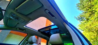 Škoda Superb, 2.0TDI. 103KW R v,8/2013 .4x4,LAURIN &CLEMENT - 17