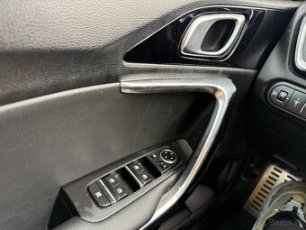 Kia Ceed SW 1.6 CRDi Silver M6.85KW - 17