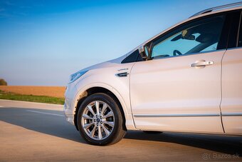 Ford Kuga VIGNALE 2019 2.0 4X4 Automat Ťažné SK ŠPZ - 17