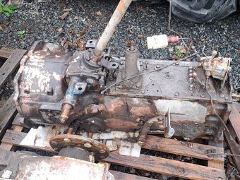 Motor zetor 3001. pro 3011. 3012. 3013. 3045. - 17