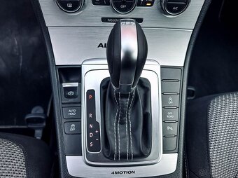 Volkswagen Passat Alltrack variant B7 2.0 tdi 130kW - 17