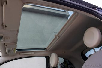 Fiat 500 1.2 benzín stk 10/ 2027 - 17