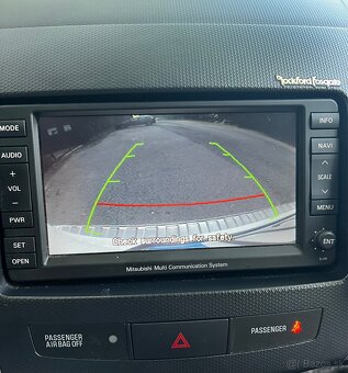 Mitsubishi Outlander 2.4 benzin 4x4 odpočet DPH - 17