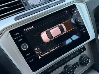 Volkswagen Passat 2.0 TDi - 17