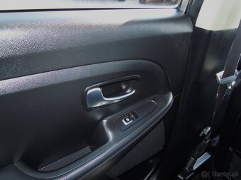 Kia Carens 1.7CRDi FIFA WORLD CUP-7 MÍST - 17