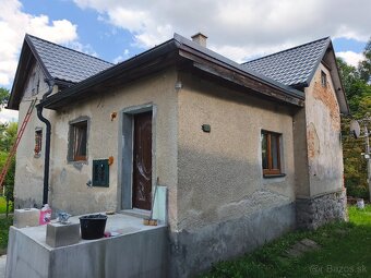 2 izb. Dom  v obci Sklené - 17